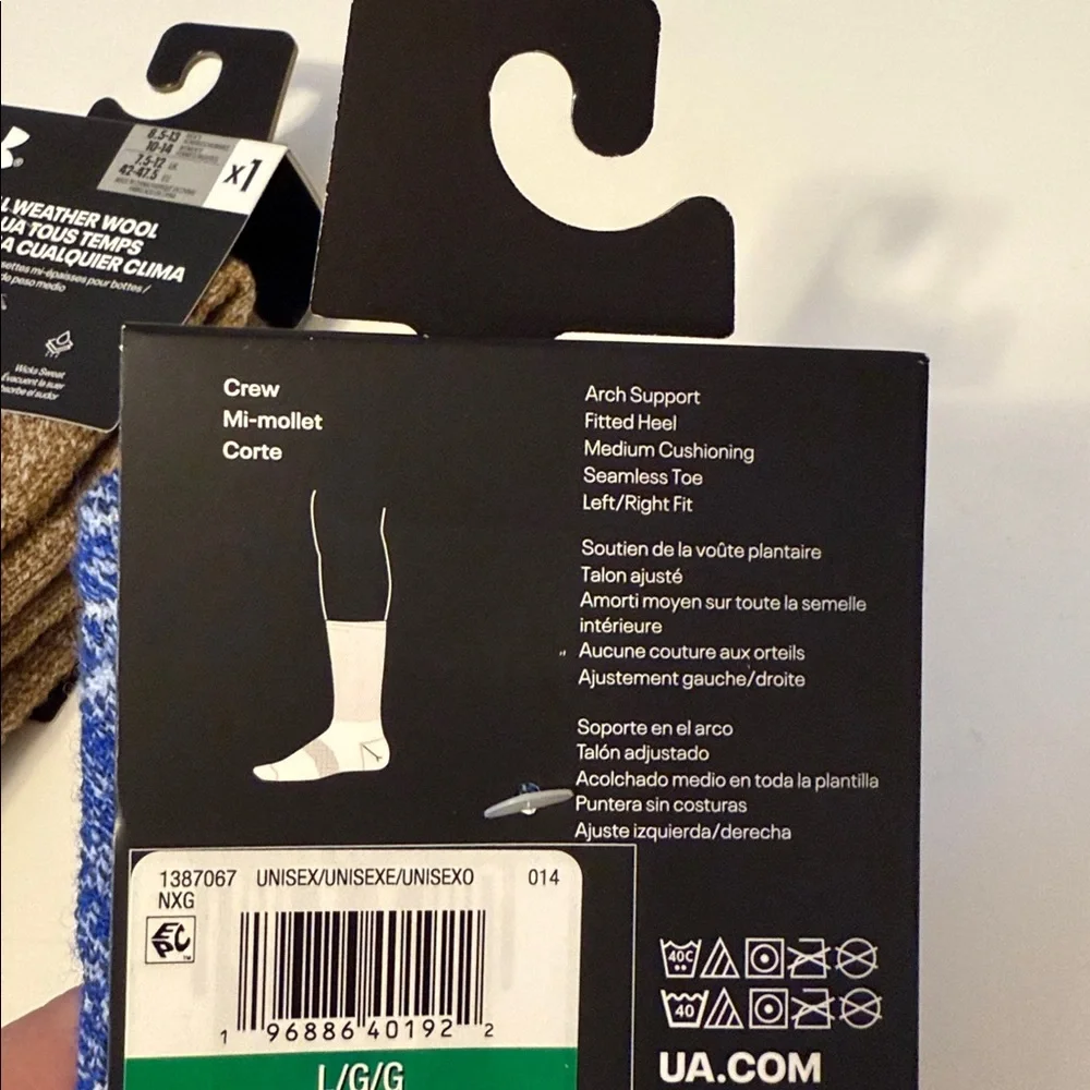 Under Armour Assortment of Socks 3 Pairs Men’s Size Large